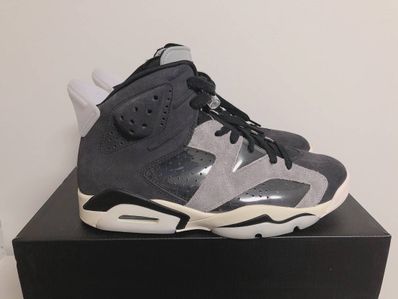 NIike Women's Air Jordan 6 "Smoke Grey"