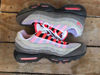 Nike Air Max 95 OG "White/Solar Red"