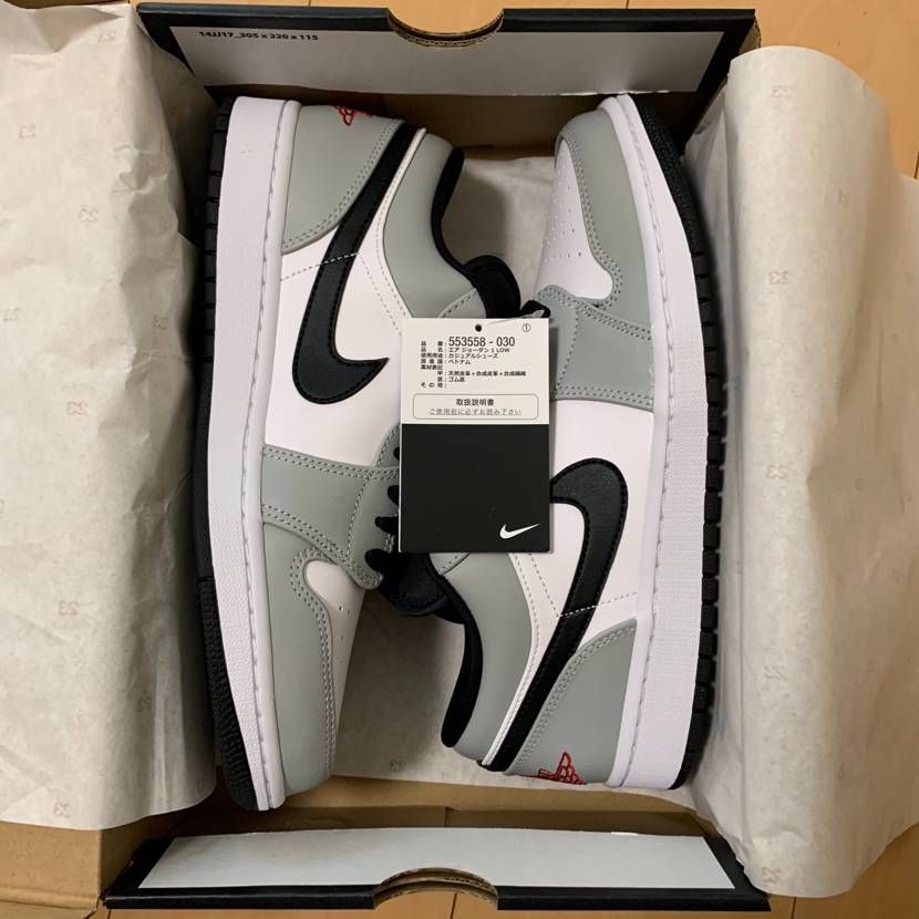 NIKE AIR JORDAN 1 LOW "LIGHT SMOKE GREY"