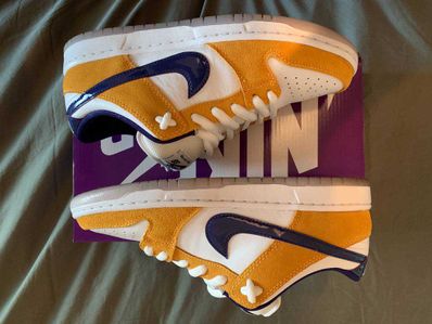 Nike SB Dunk Low "Laser Orange"