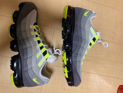 Nike Air Vapormax 95 "Neon"