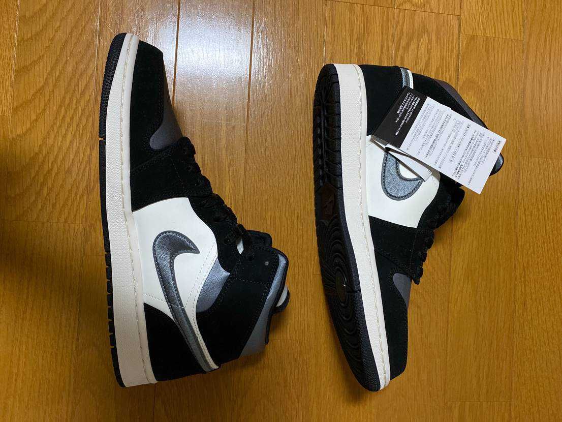 NIKE AIR JORDAN 1 MID SE "WHITE/BLACK/SATIN BLUE"