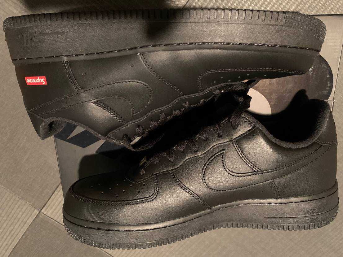 Supreme × Nike Air Force 1 Low "Black"