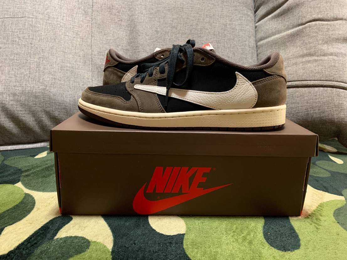 Travis Scott × Nike Air Jordan 1 Low OG SP-T  "Black/Dark Mocha"