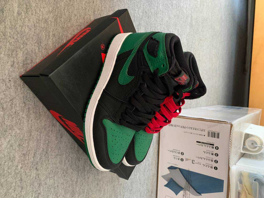 NIKE AIR JORDAN 1 RETRO HIGH OG GS "BLACK/PINE GREEN"