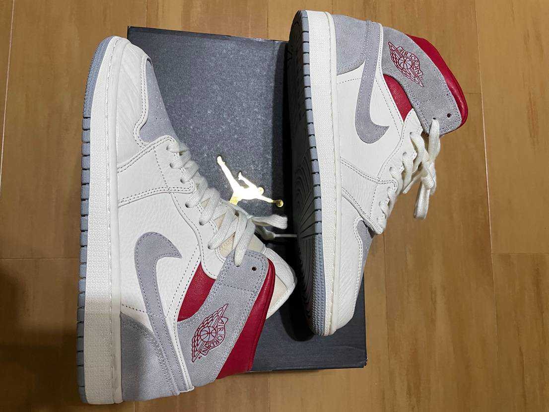 SNS×NIKE AIR JORDAN 1 MID "GREY/RED"