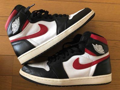 Nike Air Jordan 1 Retro High "Black/White/Sail/Gym Red"