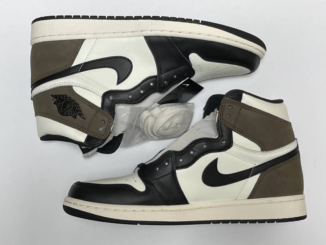 Nike Air Jordan 1 High OG "Sail/Dark Mocha/Black"
