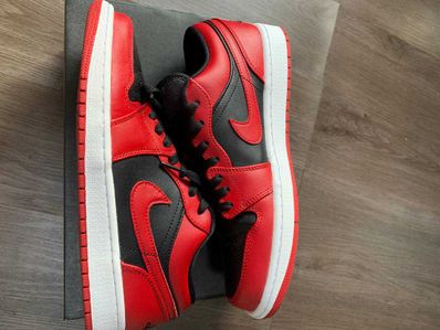 Nike Air Jordan 1 Low "Varsity Red"