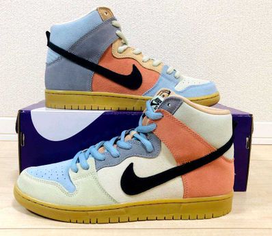 Nike SB Dunk High "Easter Spectrum"