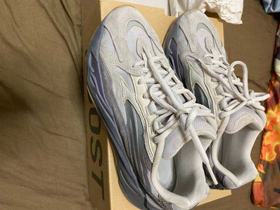 adidas YEEZY Boost 700 V2 "Tephra"