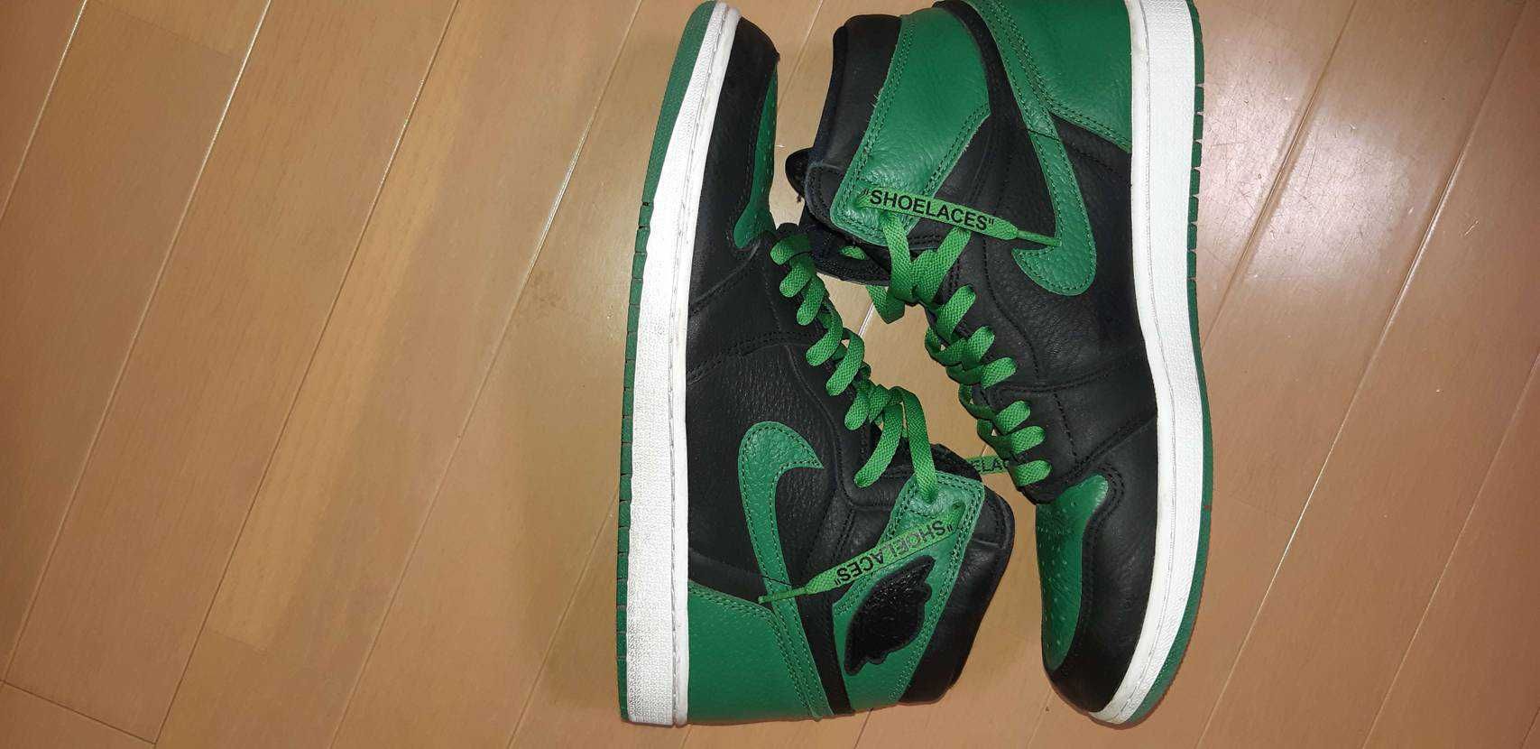 Nike Air Jordan 1 Retro High OG "Black/Pine Green" (2020)
