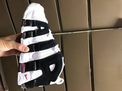 Nike Air More up Tempo "White/Black/University Red"(~2018)