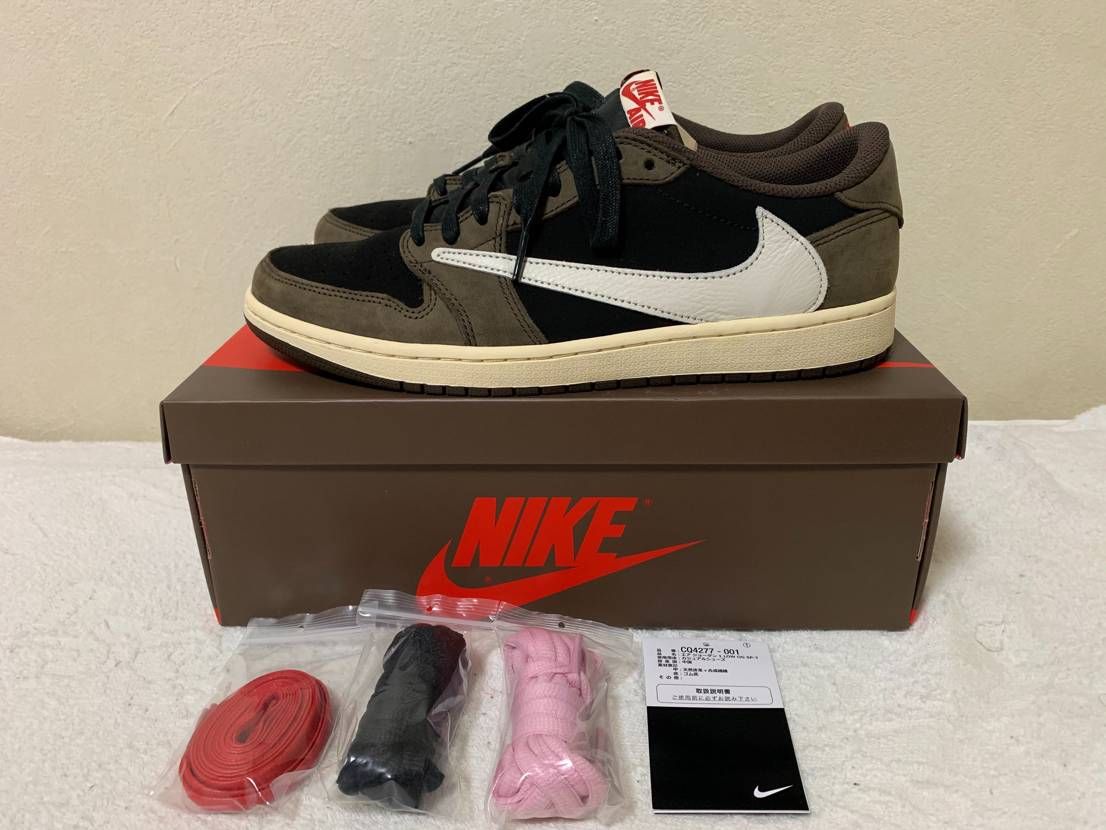Travis Scott × Nike Air Jordan 1 Low OG SP-T  "Black/Dark Mocha"