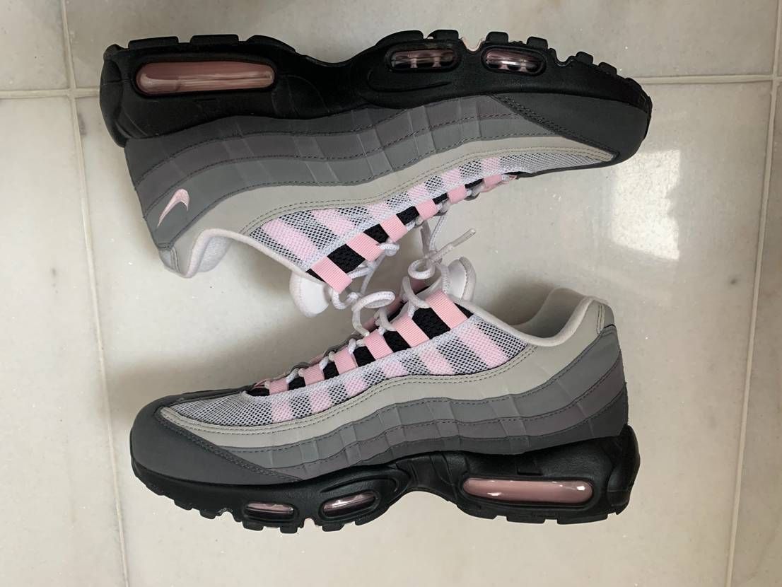 Nike Air Max 95 "Gunsmoke/Pink Foam"