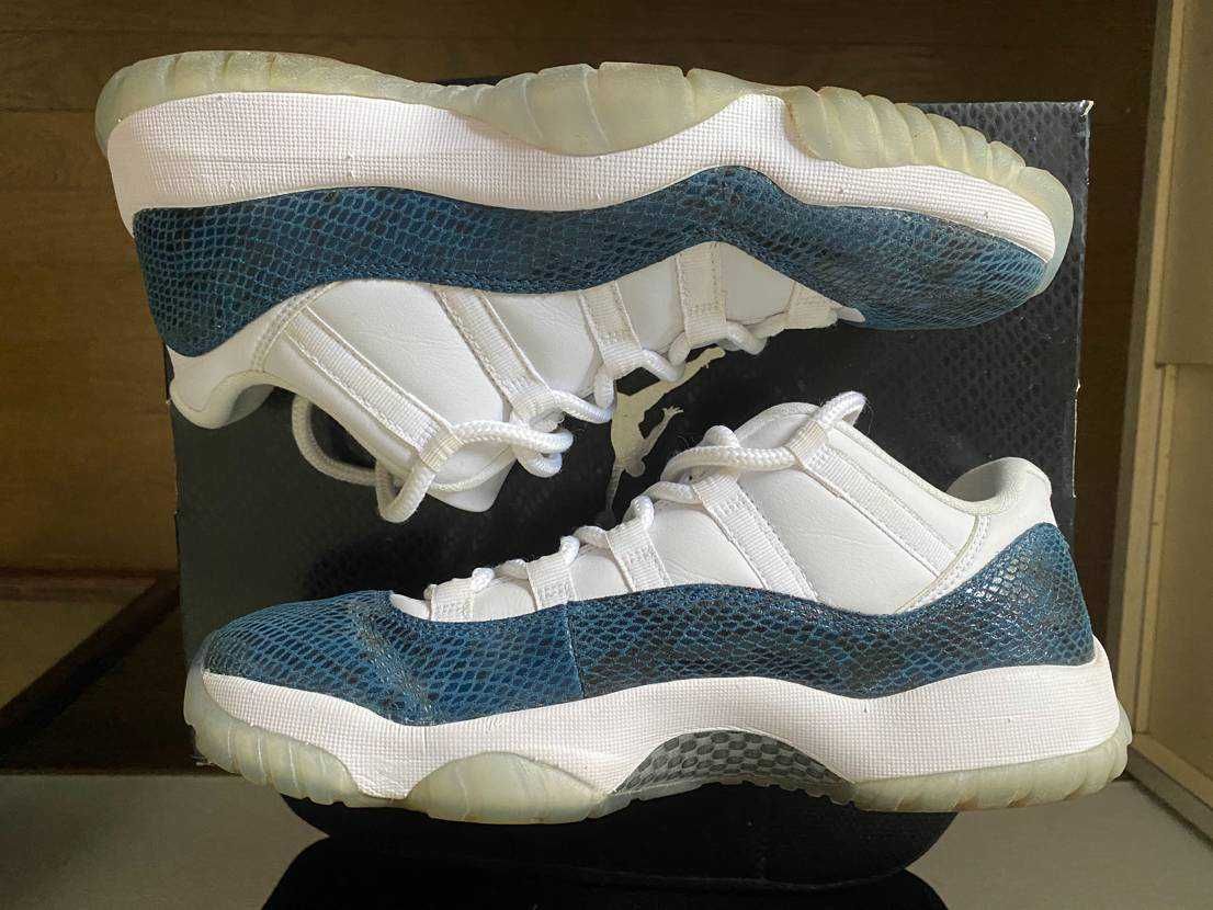 AIR JORDAN 11 LOW "SNAKESKIN"