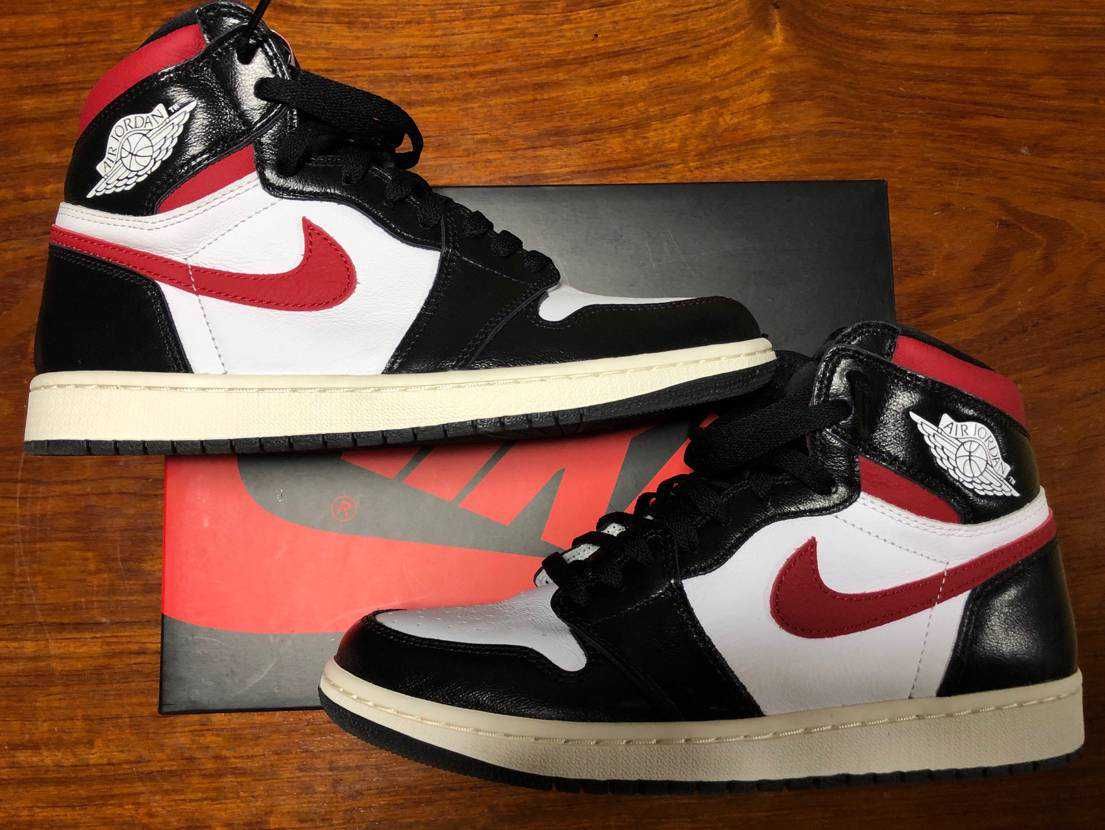 Nike Air Jordan 1 Retro High "Black/White/Sail/Gym Red"