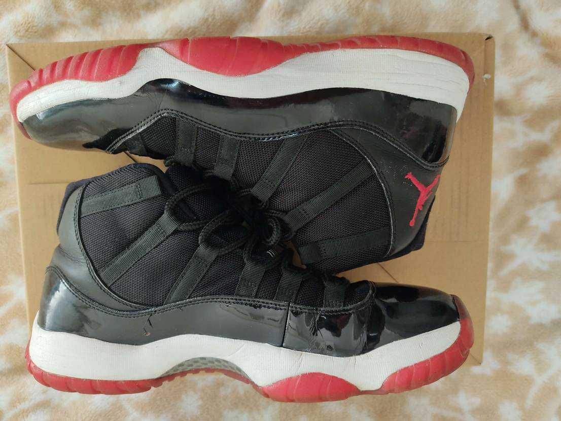 Nike Air Jordan 11 Retro "Playoffs" (2012)