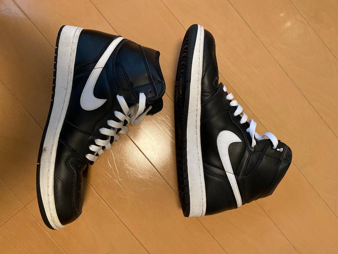 Nike Air Jordan 1 Retro High "Yin Yang Black"