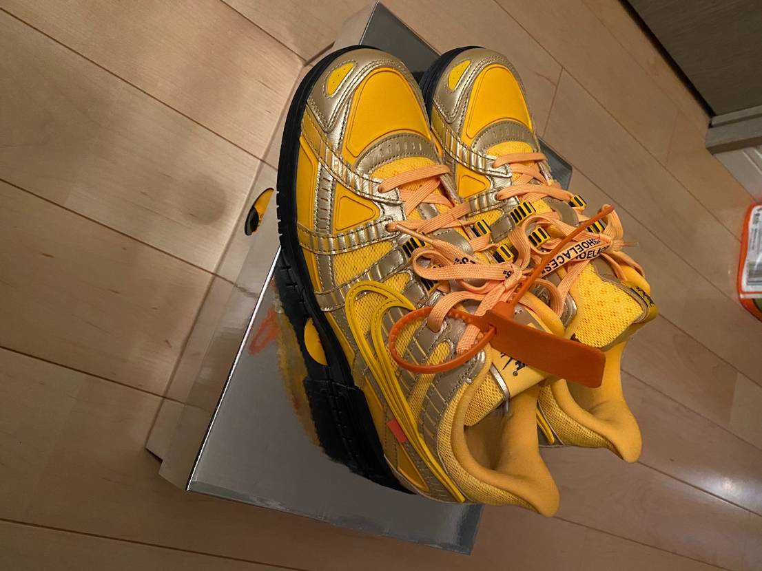 Off-White × Nike Air Rubber Dunk "University Gold" 