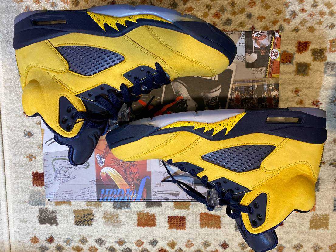 NIKE AIR JORDAN 5 "MICHIGAN"