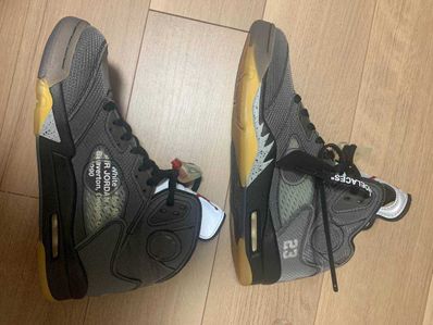 Off-White × Nike Air Jordan 5 "Black/Muslin/Fire Red"