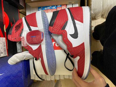 Spiderman × Nike Air Jordan 1 Origin Story "Gym Red/White/Photo Blue/Black"