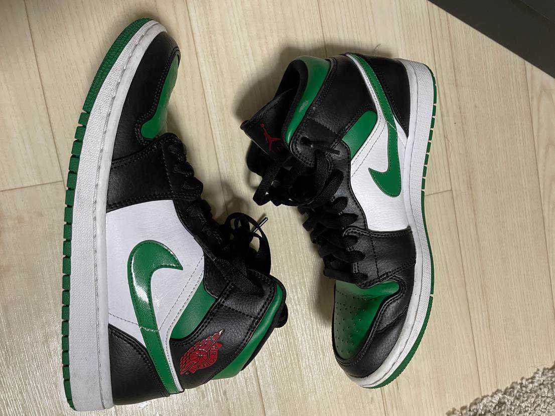 NIKE AIR JORDAN 1 MID "PINE GREEN"