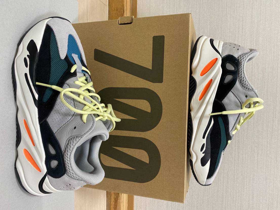 adidas YEEZY Boost 700 "Wave Runner"