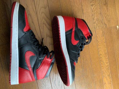 Nike Air Jordan 1 Retro High OG "Bred/Banned" (2016)