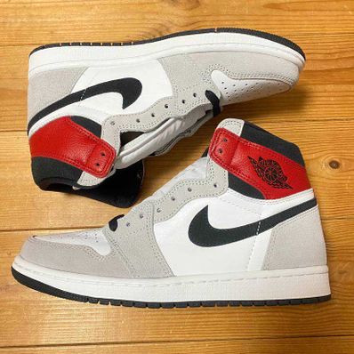 Nike Air Jordan 1 High OG "White/Black/Light Smoke Grey"