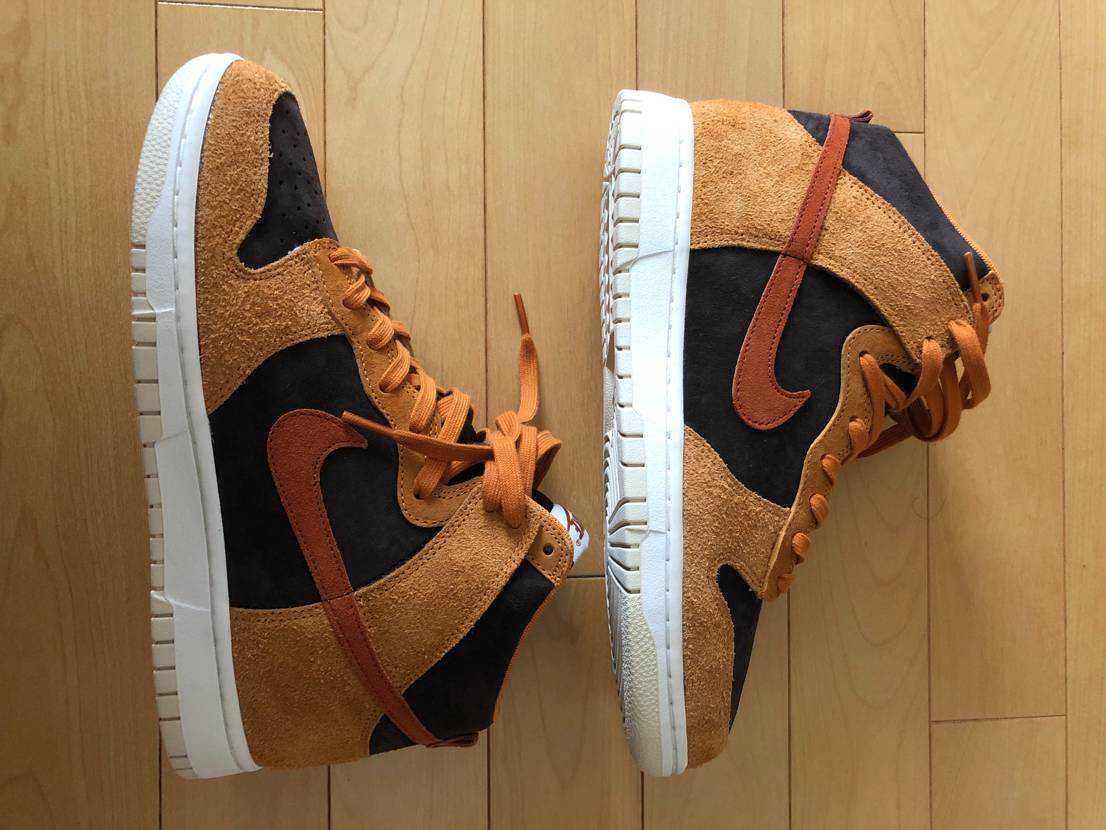 NIKE DUNK HIGH PRM "DARK CURRY"