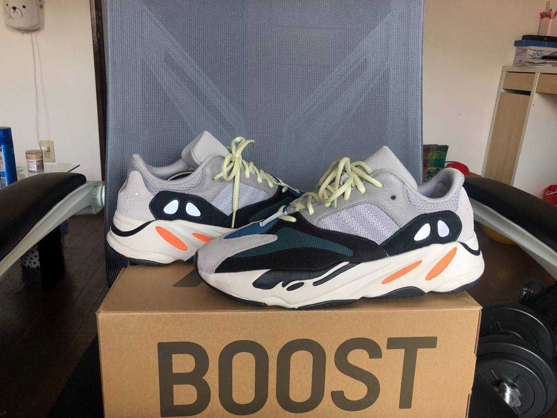 adidas YEEZY Boost 700 "Wave Runner"