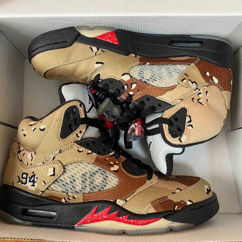 Supreme × Nike Air Jordan 5 Retro "Desert Camo"