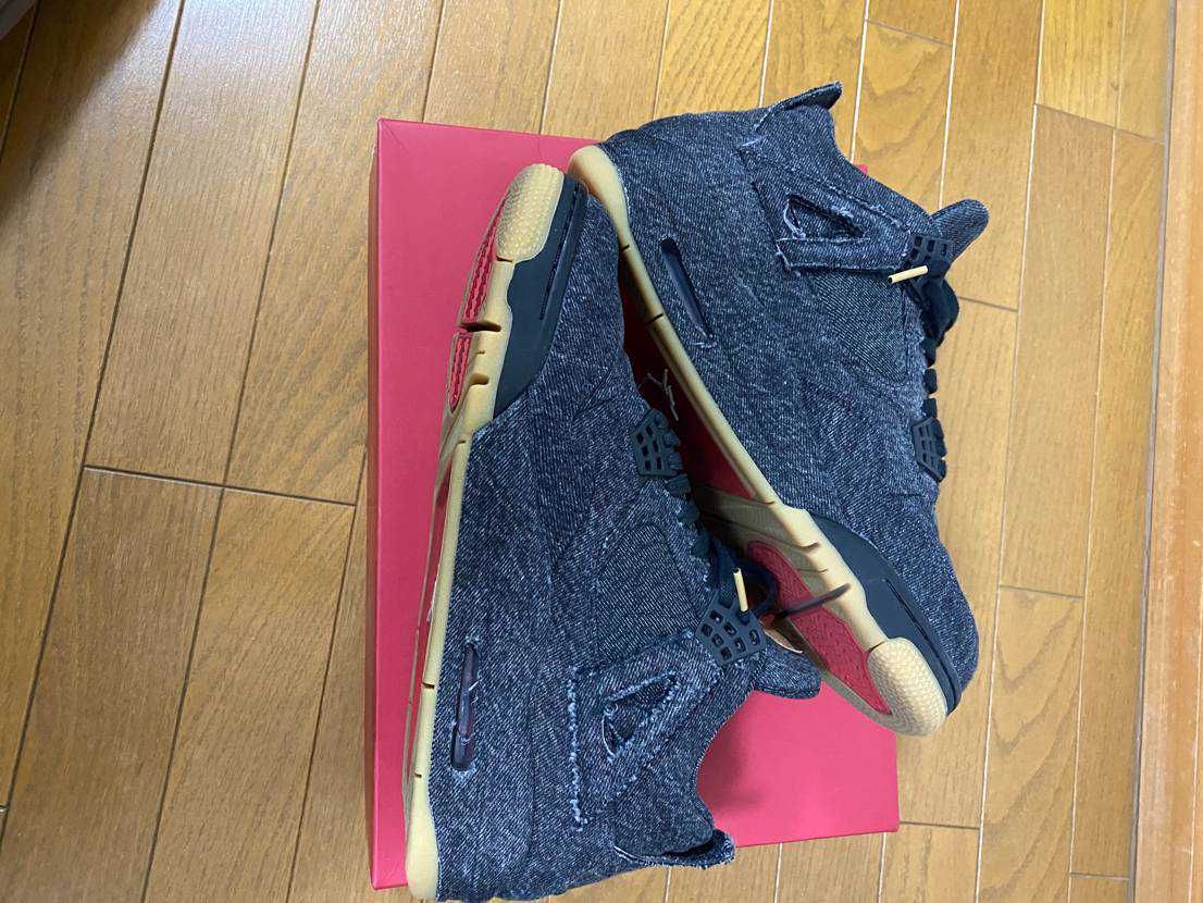 Nike × Levi's Air Jordan 4 "Black Denim" (Tag: LEVIS®)