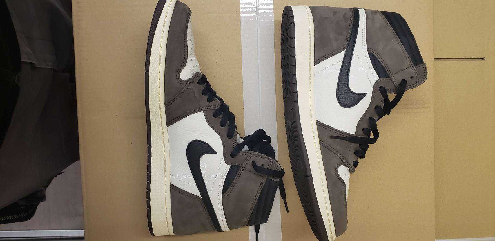 Travis Scott × Nike Air Jordan 1 Retro High OG TS SP "Sail/Dark Mocha"