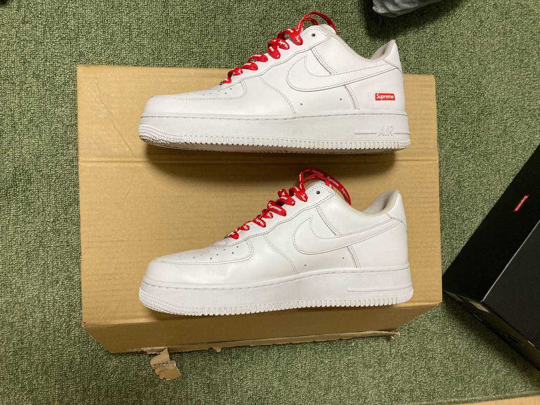 Supreme × Nike Air Force 1 Low "White"
