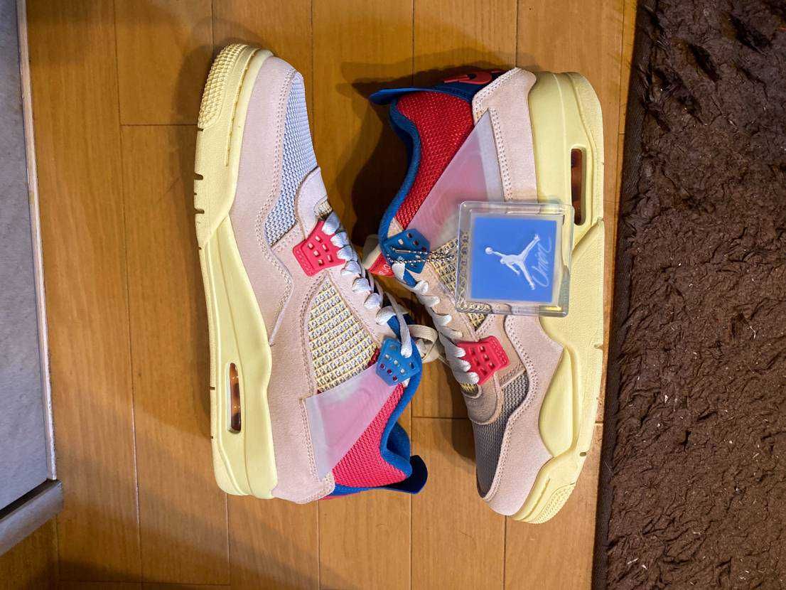 UNION × Nike Air Jordan 4 SP "Guava Ice/Light Fusion Red"