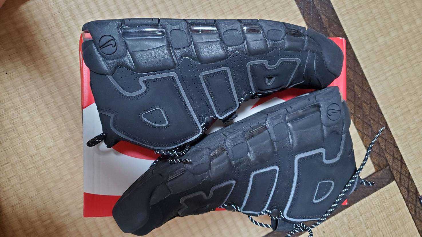 NIKE AIR MORE UPTEMPO BLACK