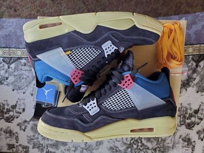 UNION × NIKE AIR JORDAN 4 "OFF NOIR"