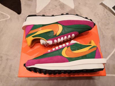 sacai × NIKE LDV WAFFLE "PINE GREEN"