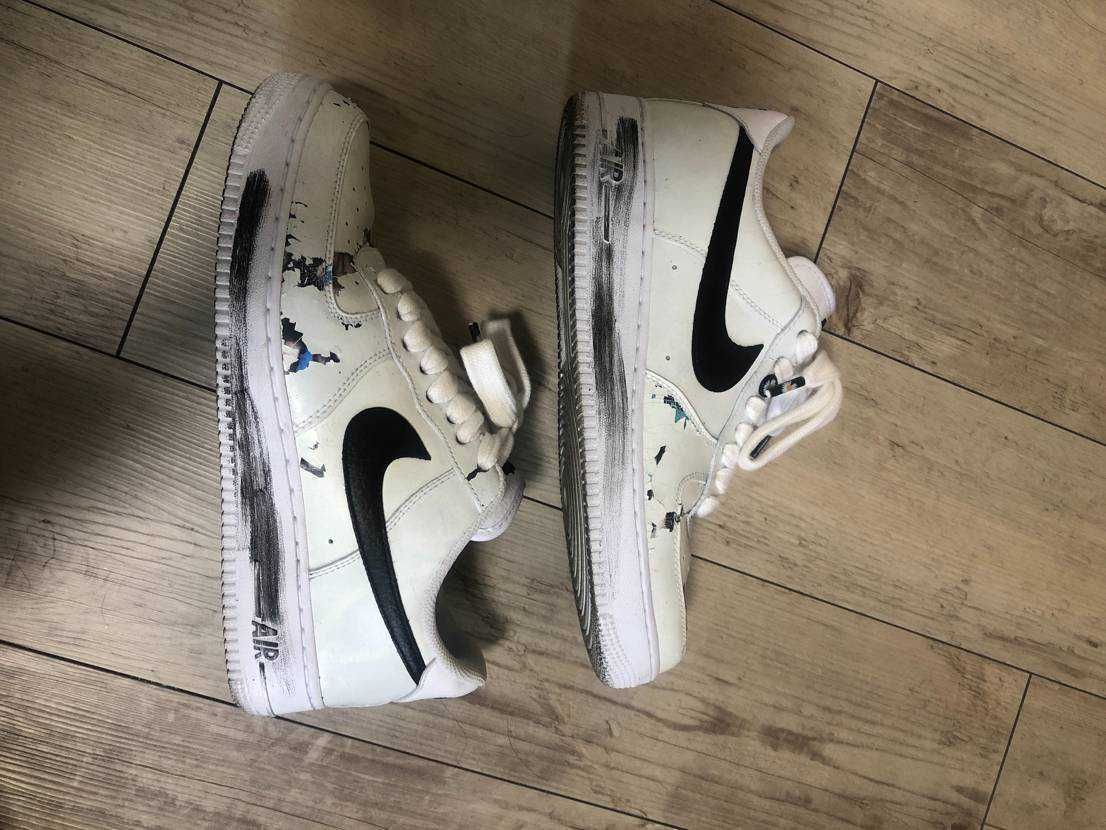 PEACEMINUSONE × Nike Air Force 1 Low "Para-noise/White/Black" / G-DRAGON
