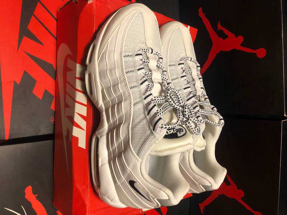 Nike Air Max 95 LE "White/Black"