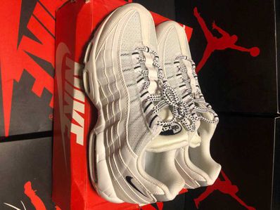 Nike Air Max 95 LE "White/Black"