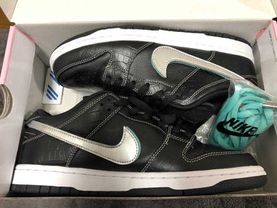 Diamond Supply Co. × Nike SB Dunk Low Pro "Black"