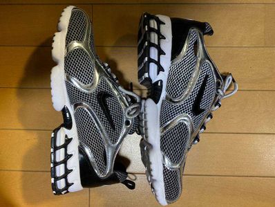 STUSSY × NIKE AIR ZOOM SPIRIDON CAGED "PURE PLATINUM/BLACK-WHITE"