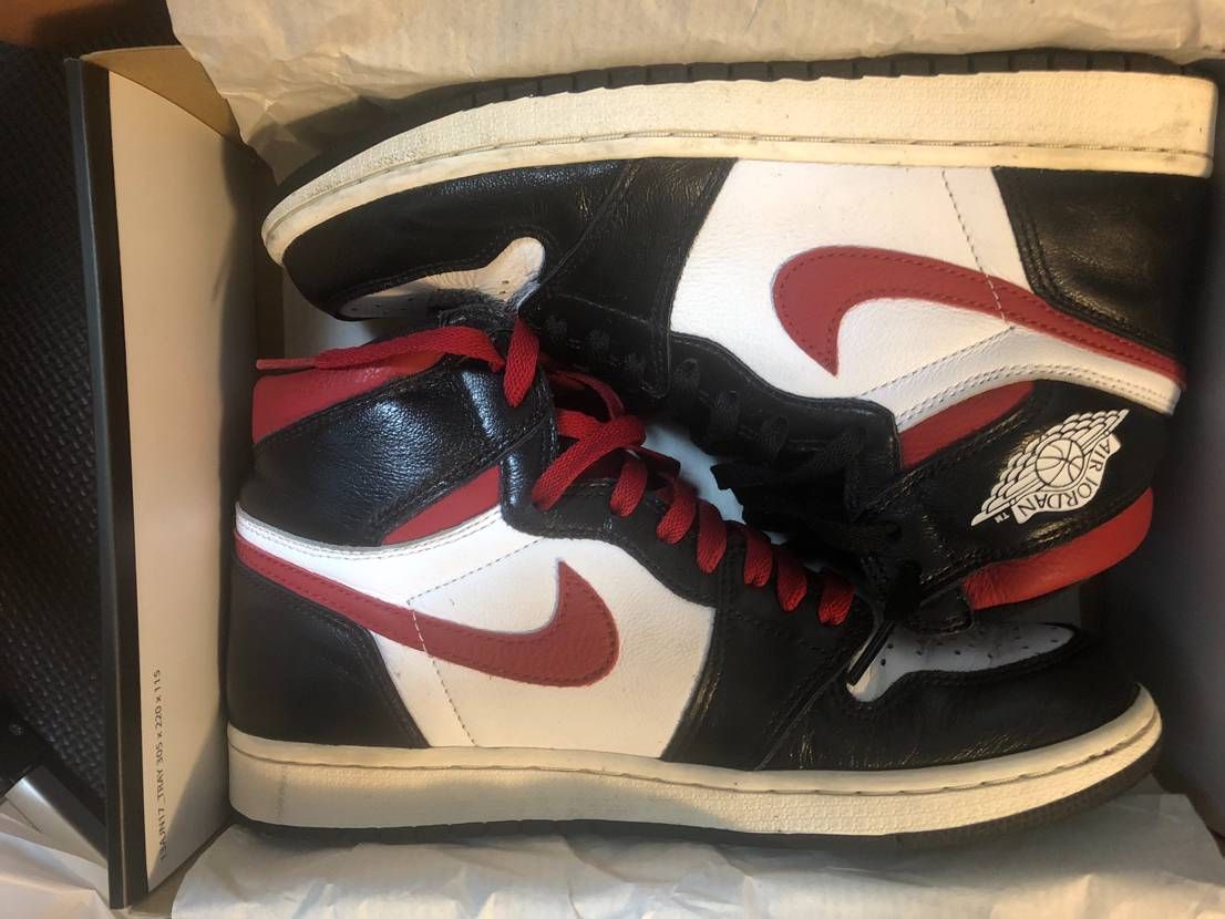 Nike Air Jordan 1 Retro High "Black/White/Sail/Gym Red"    