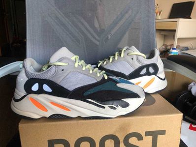 adidas YEEZY Boost 700 "Wave Runner"