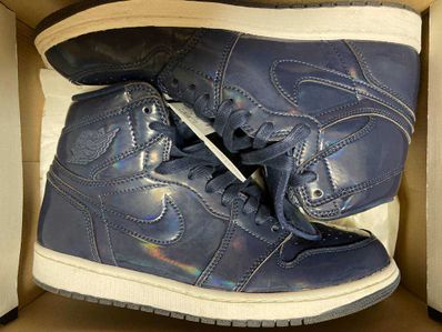 Dover Street Market × Nike Air Jordan 1 Retro High "Obsidian"