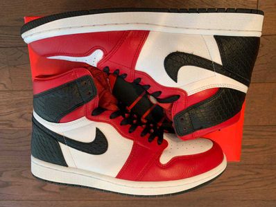 Nike Women's Air Jordan 1 High OG "Satin Red"